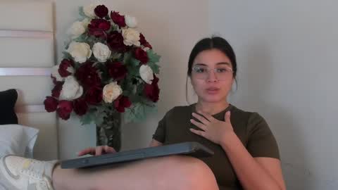 Camila online show from December 13, 8:47 pm