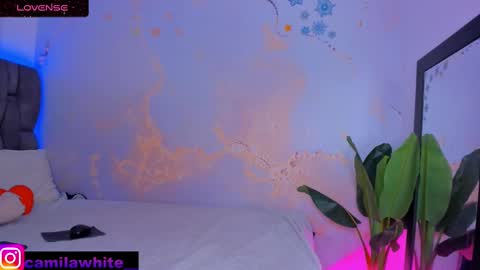 MARIA CAMILA        online show from February 17, 7:55 pm