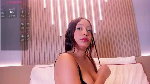 camile_cute online show from November 29, 8:24 pm