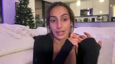 camiliakxoxo online show from November 11, 1:45 am