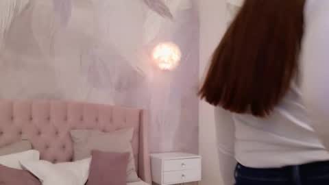 Camilla online show from March 2, 7:37 am