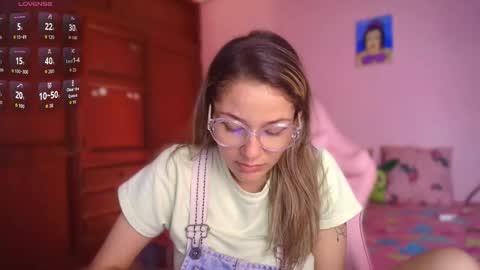 Candase online show from November 14, 1:38 am