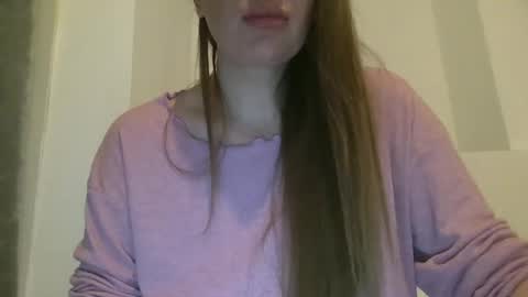 Snapshot of candice_tessy chatting on October 13, 6:10 pm Candice online show from October 13, 6:10 pm