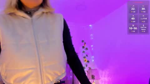 Candie  online show from October 8, 11:36 am