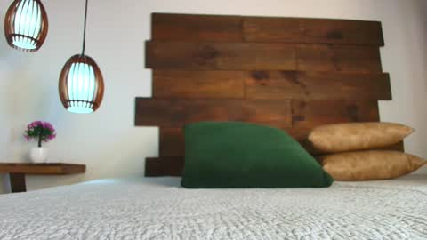 Jolie online show from January 31, 8:29 pm