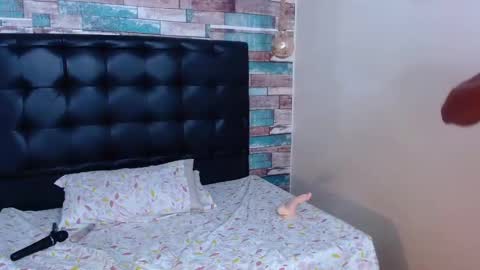 Snapshot of candy_hot88 chatting on March 8, 6:14 pm sofia perez online show from March 8, 6:14 pm