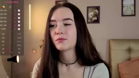 Leya online show from October 6, 3:40 pm