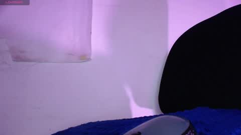 Snapshot of candy_scarce16 chatting on September 29, 10:04 pm Sharon online show from September 29, 10:04 pm