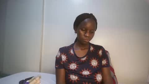 candycurly_ online show from March 4, 3:26 pm