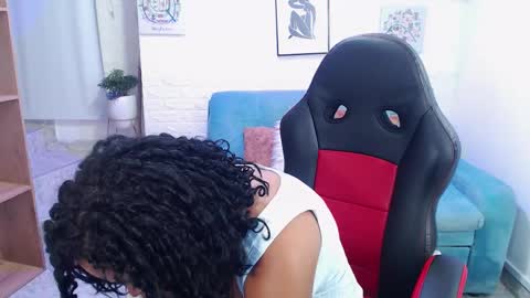 candy online show from September 24, 7:46 pm