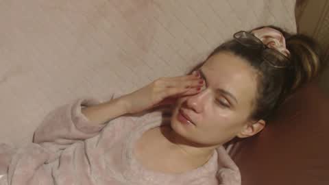 say meow and send tip  online show from November 26, 1:50 am