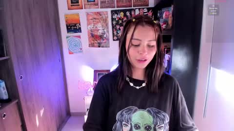 Camilla online show from January 20, 7:57 pm