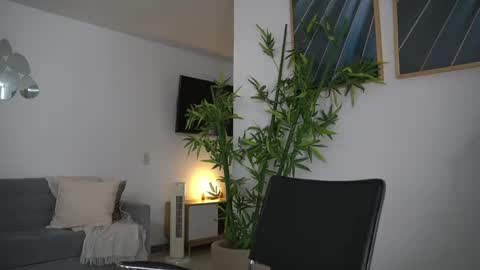 Snapshot of canelasungirl chatting on October 1, 6:46 pm Jency NEW IG IMCANELA   online show from October 1, 6:46 pm