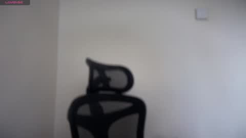 Emma online show from January 27, 9:34 am