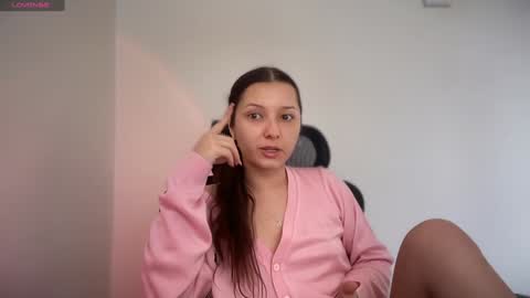 Emma online show from February 3, 10:03 am