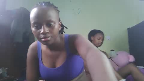 carlex_ online show from November 3, 1:04 pm