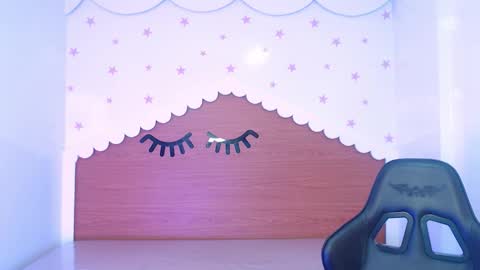 CARLYE   online show from November 12, 3:15 am