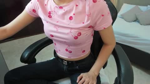 C A R L I N A online show from November 20, 12:50 pm