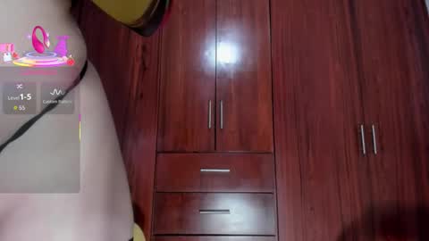 carly grasso  online show from December 21, 11:47 am