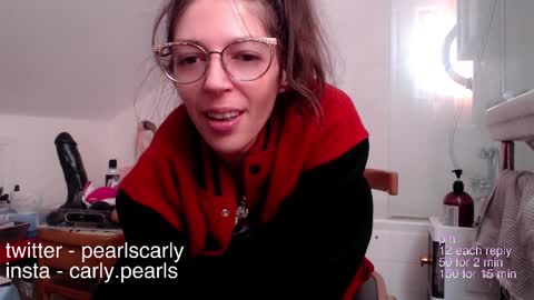 Snapshot of carlypearls chatting on December 25, 4:22 am Carly Pearls online show from December 25, 4:22 am