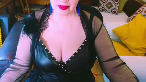 Snapshot of carmenrossi chatting on January 13, 9:08 am Carmen online show from January 13, 9:08 am