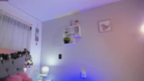 caro_sanchezz online show from November 19, 11:43 am