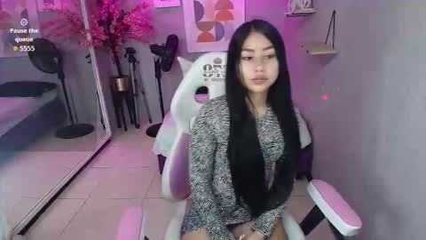 CAROLINA.  online show from March 16, 12:09 pm