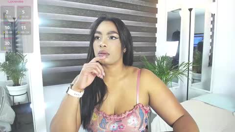 C A R O L I N E online show from February 16, 1:49 pm