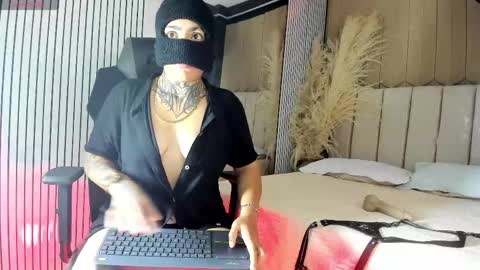 Casper online show from April 29, 12:30 pm