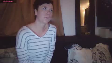 Snapshot of casscassidy89 chatting on January 17, 7:08 am CassCassidy89 online show from January 17, 7:08 am