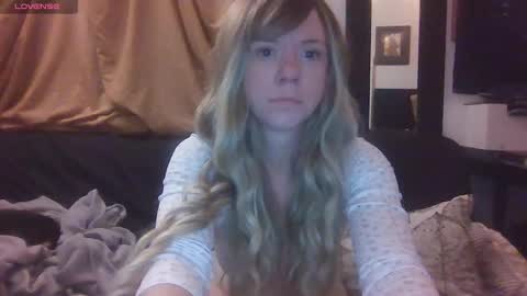 Snapshot of casscassidy89 chatting on January 18, 2:12 pm CassCassidy89 online show from January 18, 2:12 pm