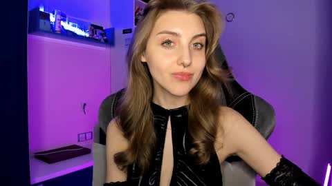 Seductress Cassia  FINDOM AND SADISM  NO NUDE online show from March 8, 6:46 pm