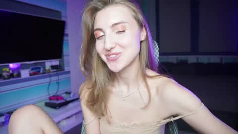 Seductress Cassia  FINDOM AND SADISM  NO NUDE online show from September 22, 7:12 pm