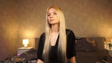 Snapshot of cassie130505 chatting on December 22, 2:38 pm Cassie online show from December 22, 2:38 pm