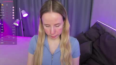 Cassie online show from February 26, 8:57 pm