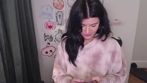 cassiealvarez online show from October 13, 4:26 am