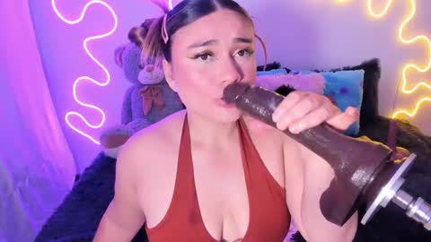 Snapshot of cassiebigass_ chatting on September 20, 11:41 am Bela igzaii9r online show from September 20, 11:41 am