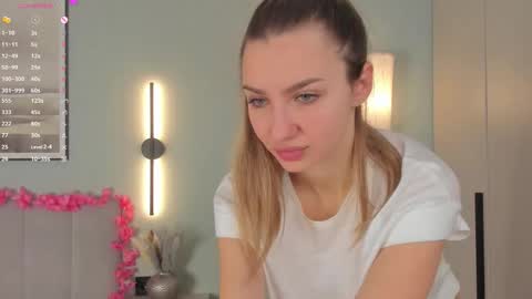 For friends Kira online show from March 2, 7:15 am