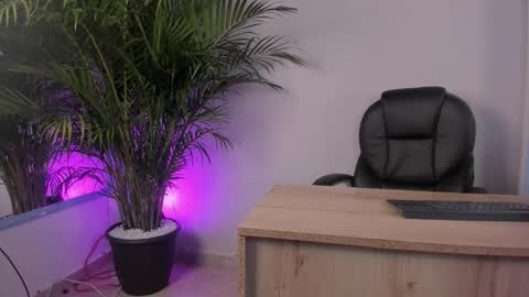 Cataleya online show from February 16, 1:22 pm