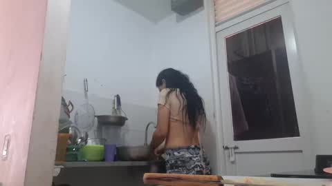 catalina827356 online show from November 4, 6:46 pm