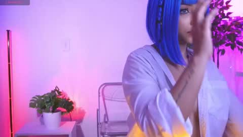 Catalina lovers online show from January 17, 6:59 pm