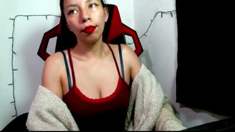 Snapshot of catalina_colombia chatting on March 8, 7:18 pm catalina_colombia online show from March 8, 7:18 pm