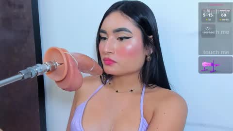 Catalina online show from March 1, 9:14 pm