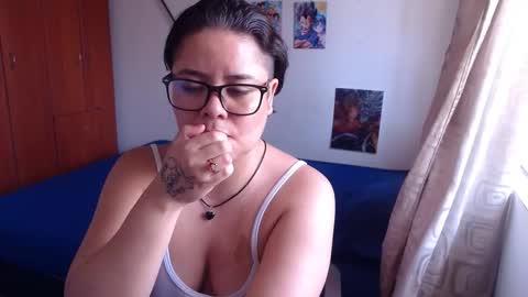 Snapshot of catalinaa_lovee chatting on October 7, 6:23 pm catalinaa_lovee online show from October 7, 6:23 pm
