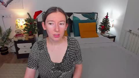 Snapshot of catherinewalls chatting on January 17, 4:49 am Catrin online show from January 17, 4:49 am