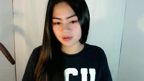 cathy_ho online show from April 17, 1:57 pm