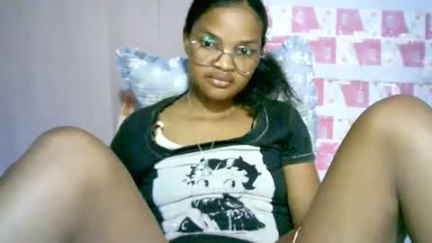 CathyXLisa online show from December 18, 11:04 am