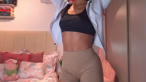 catta 3 online show from November 11, 11:35 pm