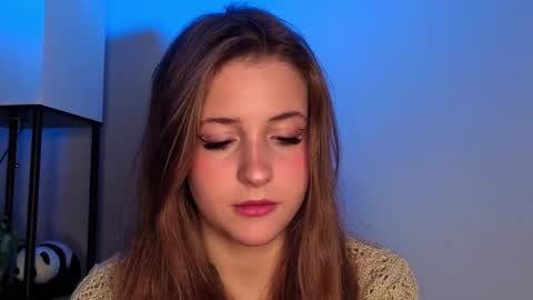 Lina  online show from December 14, 8:03 pm