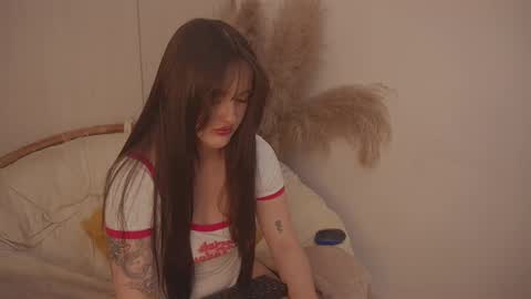 Snapshot of celeste_angel1 chatting on September 22, 7:12 pm Diane Independent model online show from September 22, 7:12 pm